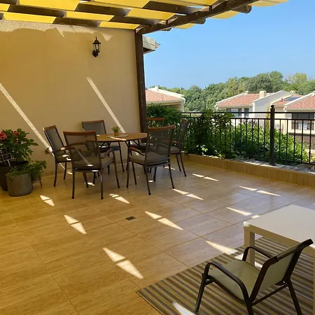 Coastal Arapya Apartament *